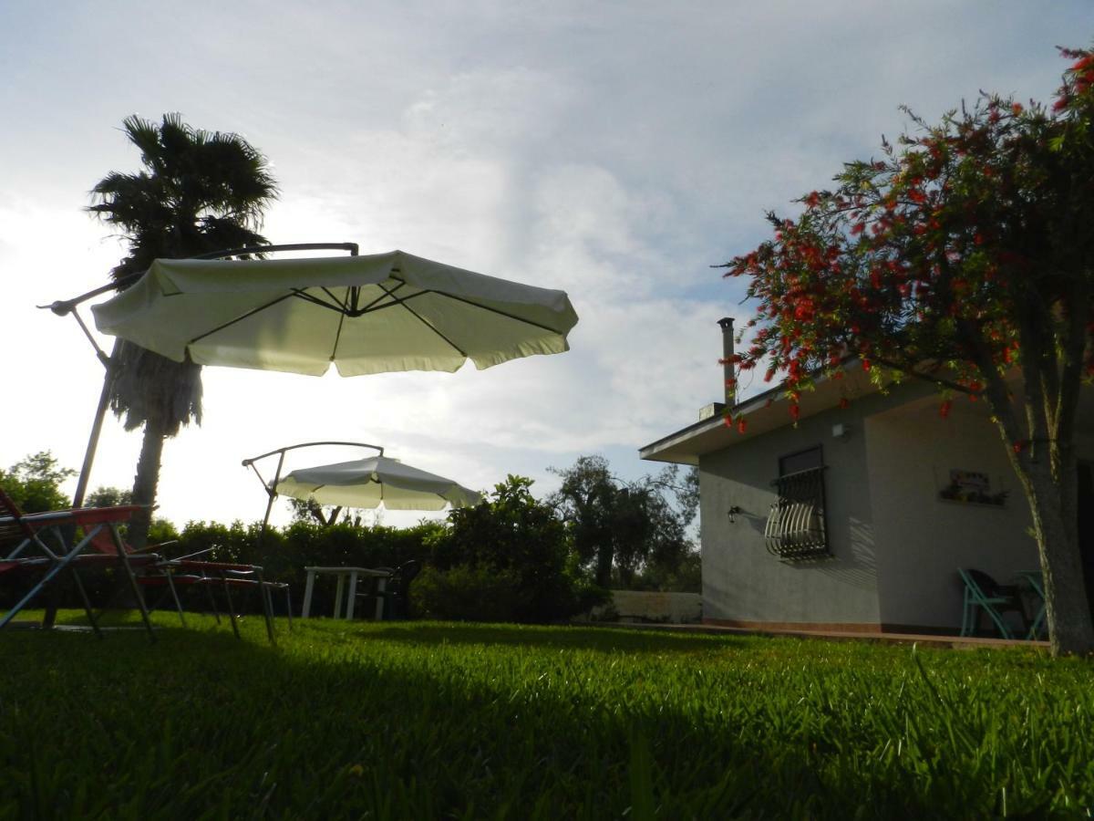 I Colori Degli Agrumi Holiday Home Floridia Exteriör bild