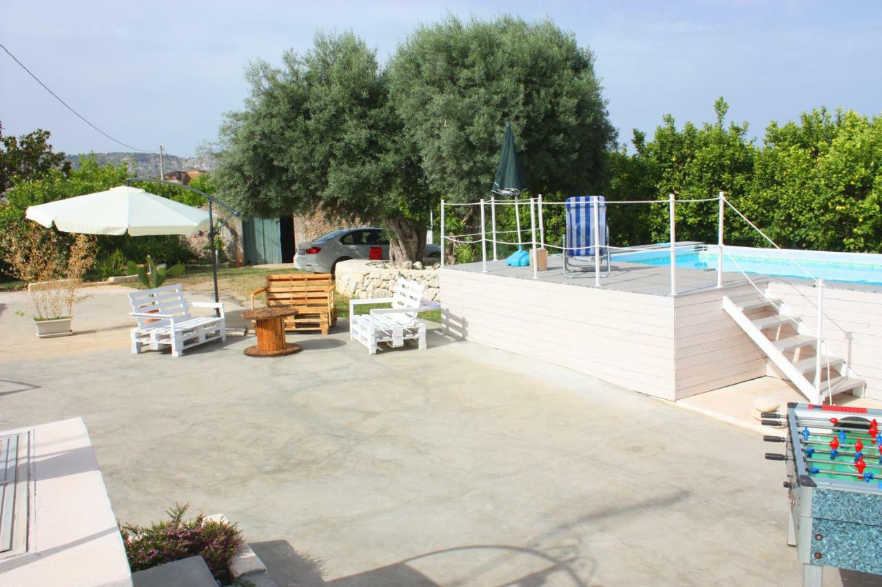 I Colori Degli Agrumi Holiday Home Floridia Exteriör bild